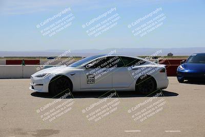 media/Apr-10-2022-Speed Ventures (Sun) [[fb4af86624]]/Teslacorsa B/Grid/